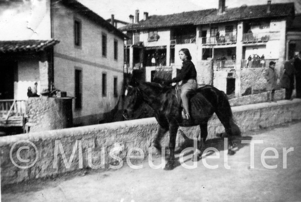 JCR_0716.jpg